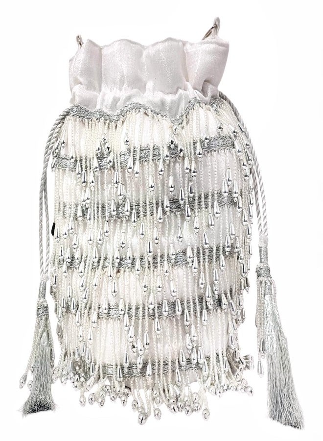 داتشيس حقيبة بوتلي مزينة بشرابات مطرزة من دوقة لحفلات الزفاف (فضية) - Image 1